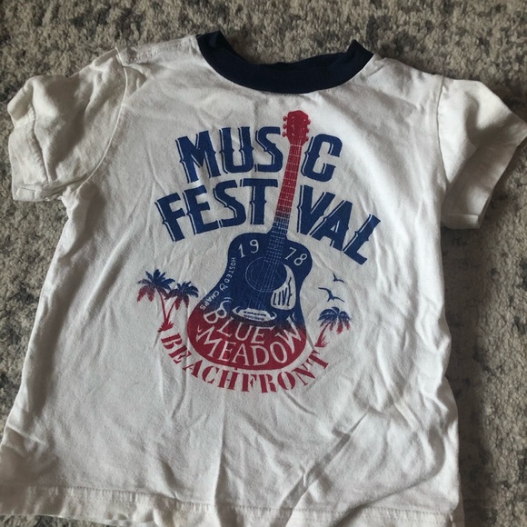 2 boys shirts (Chaps and Eddie Bauer) - Picture 4 of 5